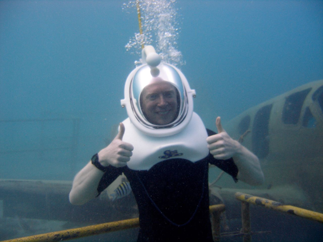 Helmet diving in Aruba